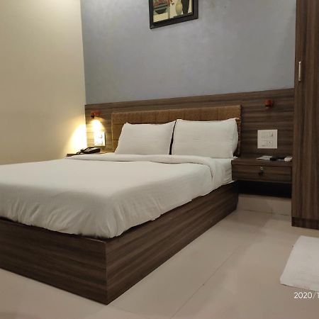 Hotel Orange International-Santacruz Bombay Esterno foto